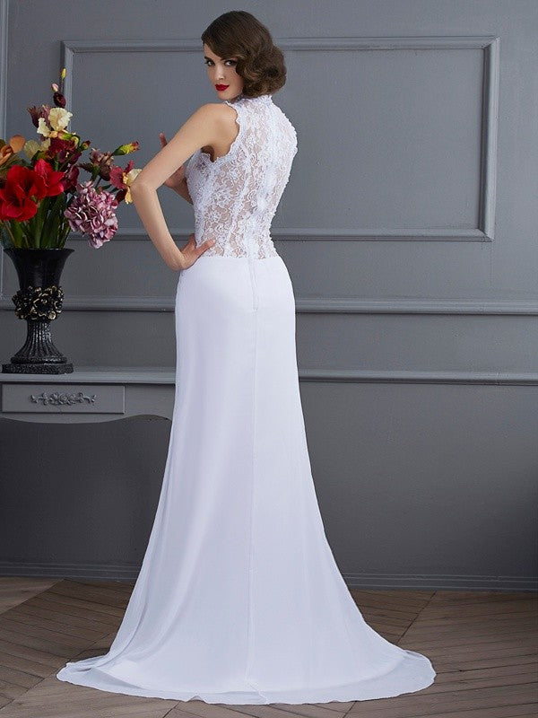 Vestidos largos de gasa sin mangas con cuello alto y corte tubo/columna